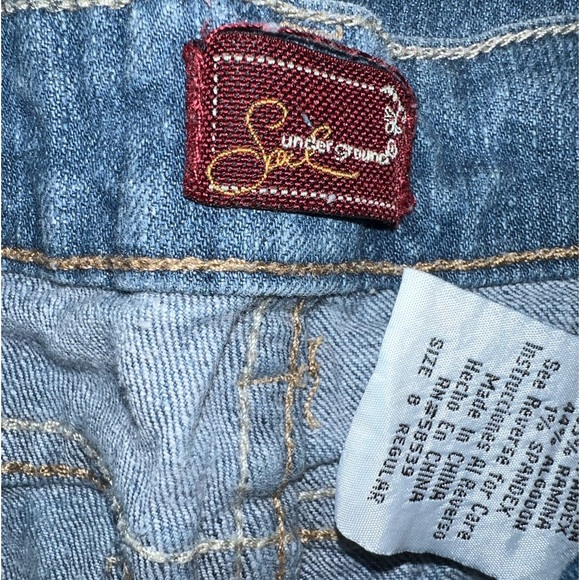 Girl’s Underground Soul Embroidered Jeans Size 8 - Picture 4 of 5